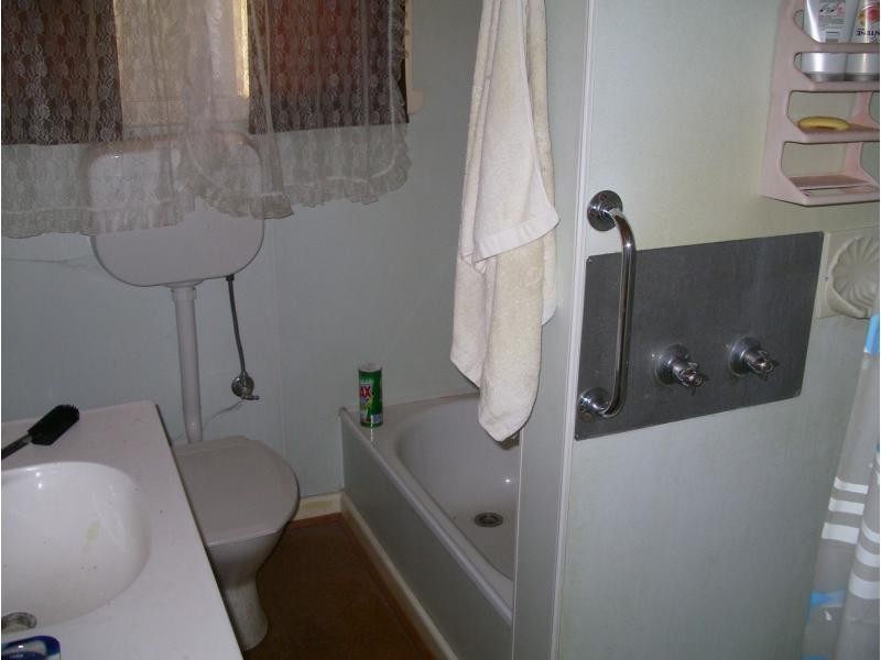 210 Best Street, Sea Lake VIC 3533