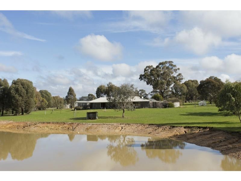 349 Waanyarra Road, Dunolly VIC 3472