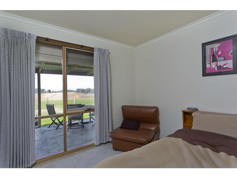 349 Waanyarra Road, Dunolly VIC 3472