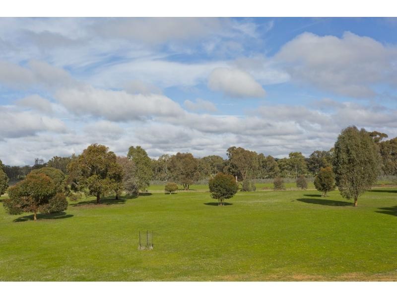 349 Waanyarra Road, Dunolly VIC 3472