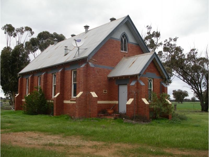 403 Church Road, Dingee VIC 3571