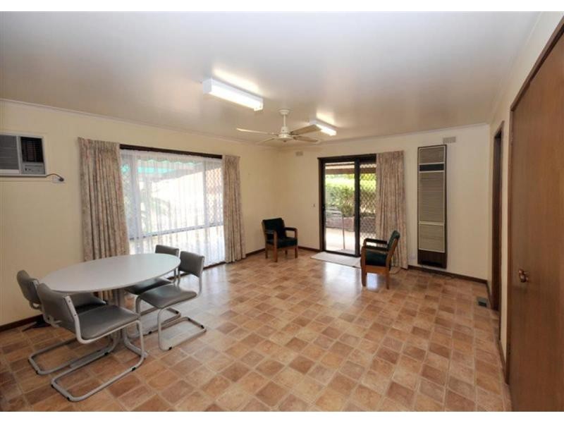 110 Symonds Street, Golden Square VIC 3555