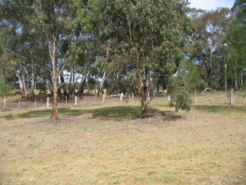 124 Nine Mile Road, Wedderburn VIC 3518