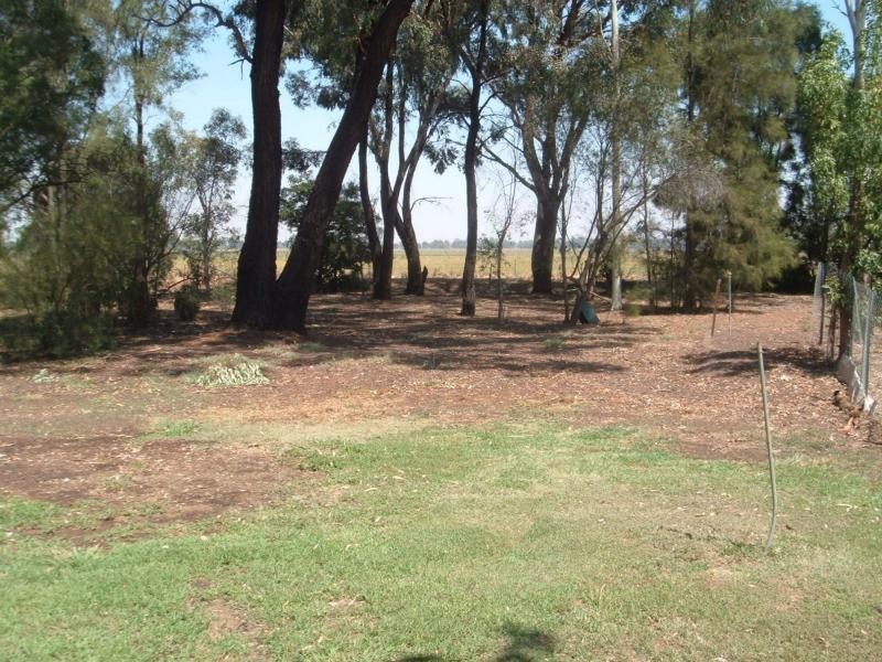 1 Vinnecombes Road, Calivil VIC 3573