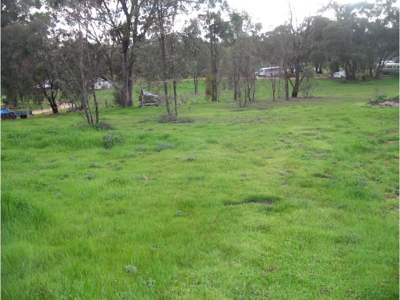 50 Specimen Road, Wedderburn VIC 3518