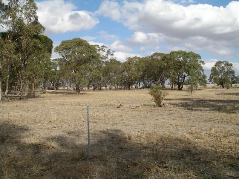 CA21 Weeah Street, Inglewood VIC 3517
