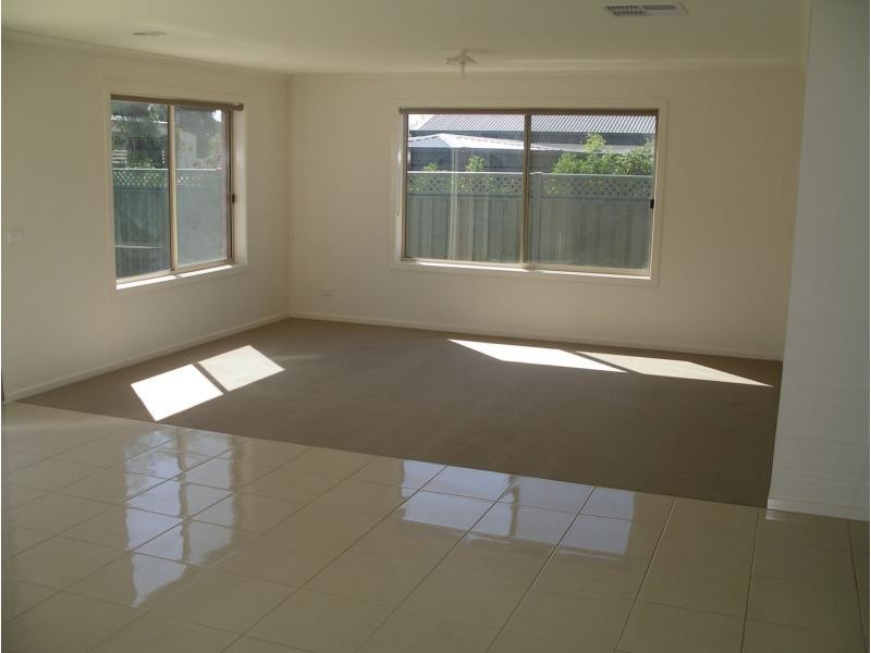 7 Wallan Street, California Gully VIC 3556