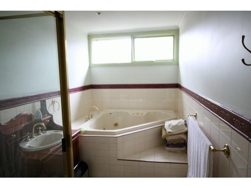 40 Coopers Lane, Wedderburn VIC 3518