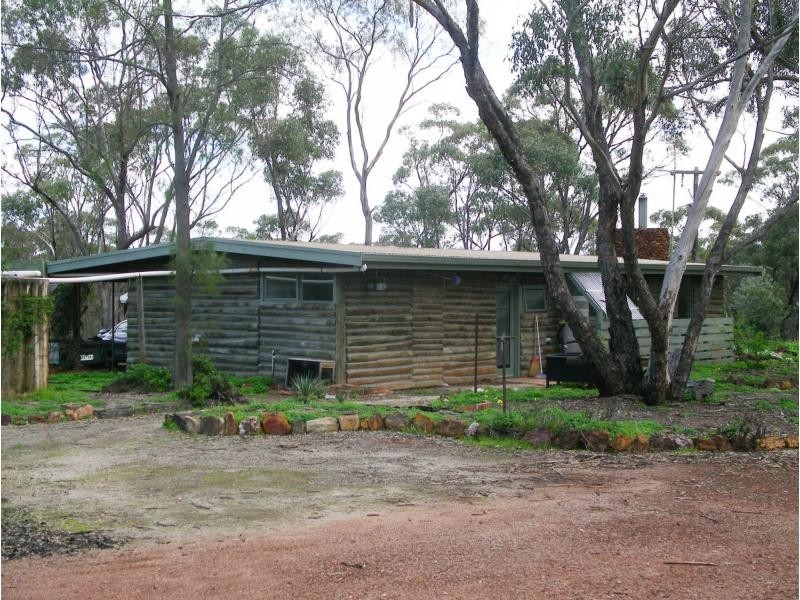 40 Coopers Lane, Wedderburn VIC 3518