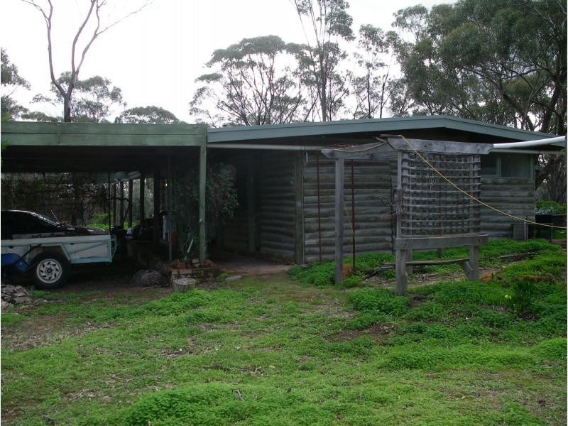 40 Coopers Lane, Wedderburn VIC 3518