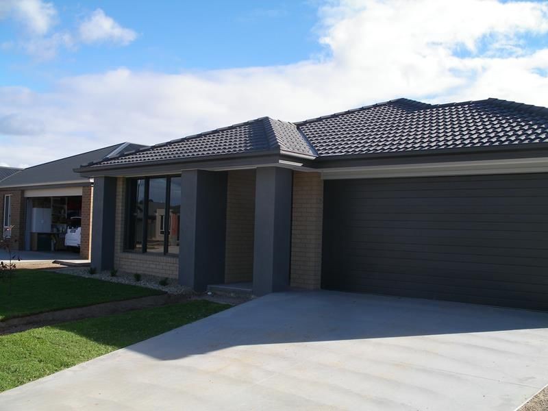 49 Greenfield Drive, Epsom VIC 3551