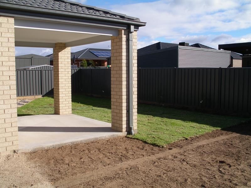 49 Greenfield Drive, Epsom VIC 3551