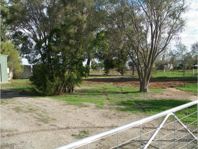 1229 Appin South Road, Kerang VIC 3579