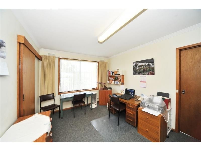 7 McCalman Court, Strathdale VIC 3550