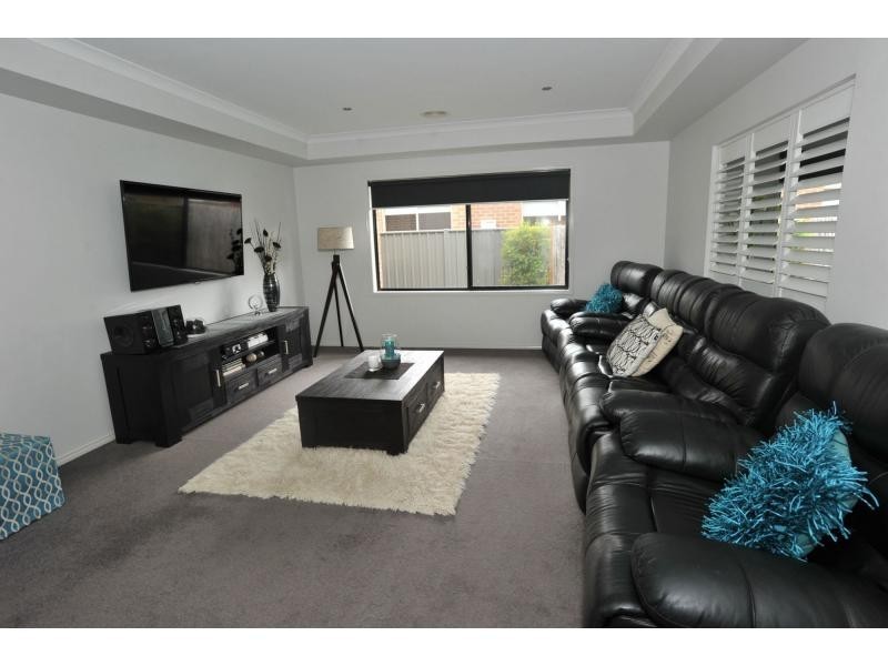 10 Perry Lane, Epsom VIC 3551