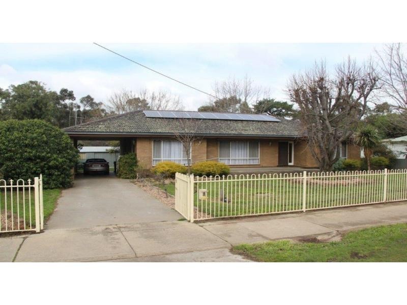 75 MacKenzie Street West, Golden Square VIC 3555