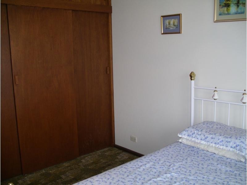 75 MacKenzie Street West, Golden Square VIC 3555