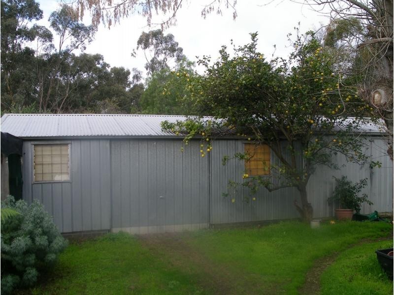 75 MacKenzie Street West, Golden Square VIC 3555