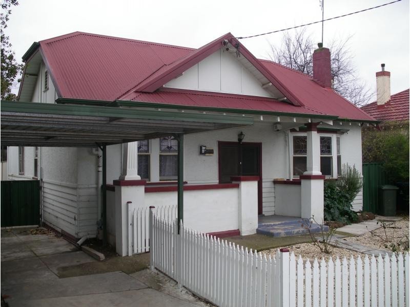 31 Thistle Street, Golden Square VIC 3555