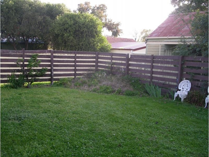 45 Raglan Street, White Hills VIC 3550