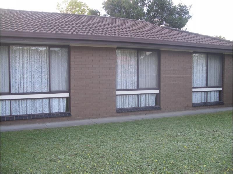 45 Raglan Street, White Hills VIC 3550