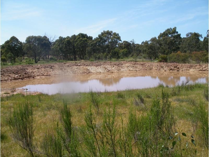 5 Blandfords Road, Neilborough VIC 3570