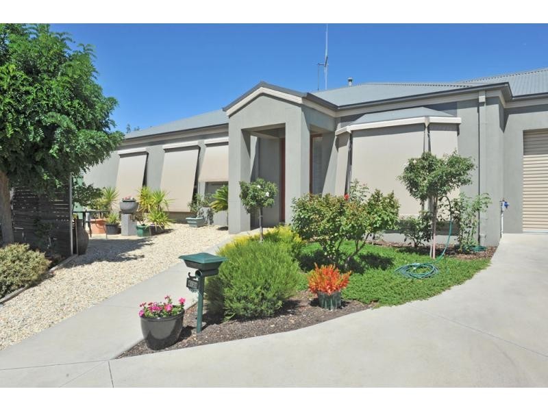 4/24 Alliance Avenue, Eaglehawk VIC 3556