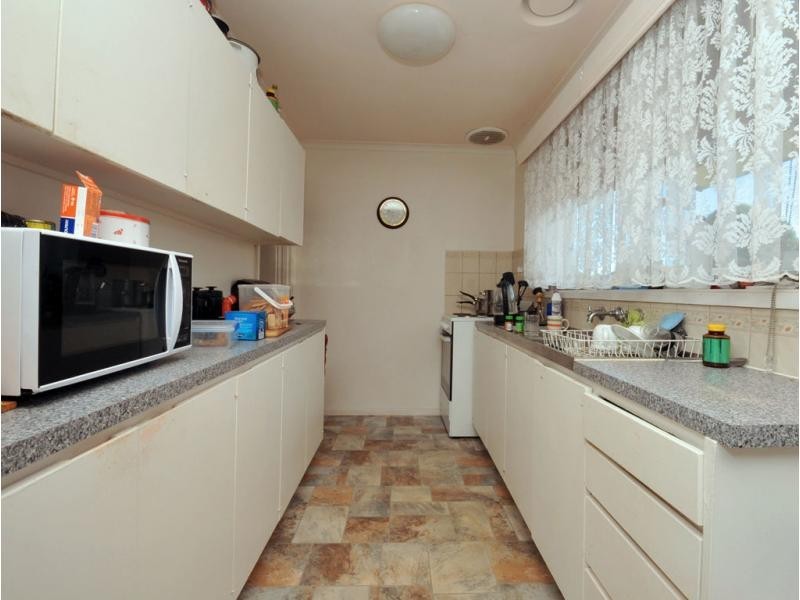 4 Burch Court, Long Gully VIC 3550