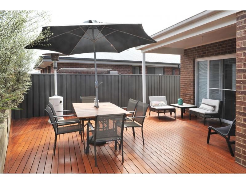 4 Barnbougle Place, Eaglehawk VIC 3556