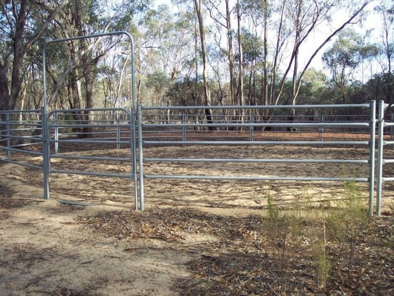 1451 Eaglehawk Neilborough Road, Neilborough VIC 3570