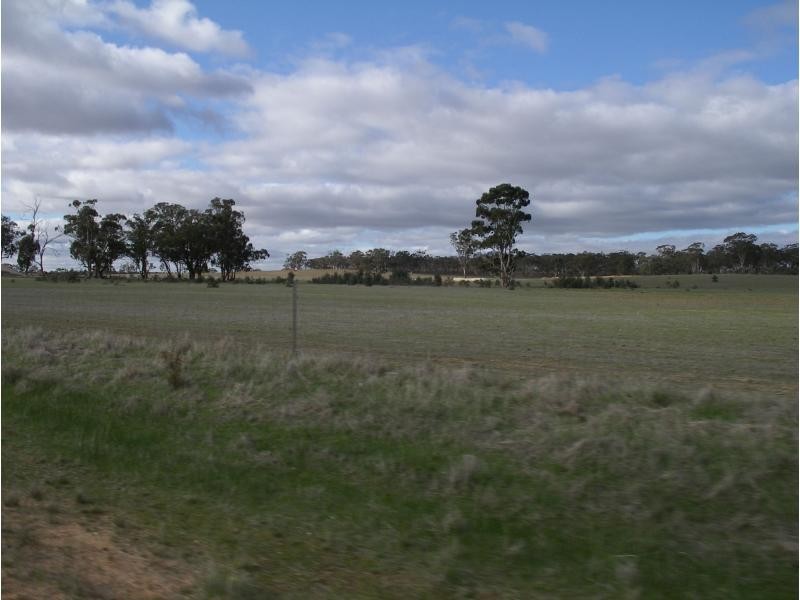 1 Finches Road/Corner Burkes Flat Road, Fentons Creek VIC 3518