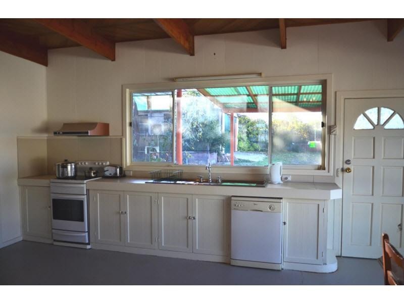 24 Rede Street, Wedderburn VIC 3518