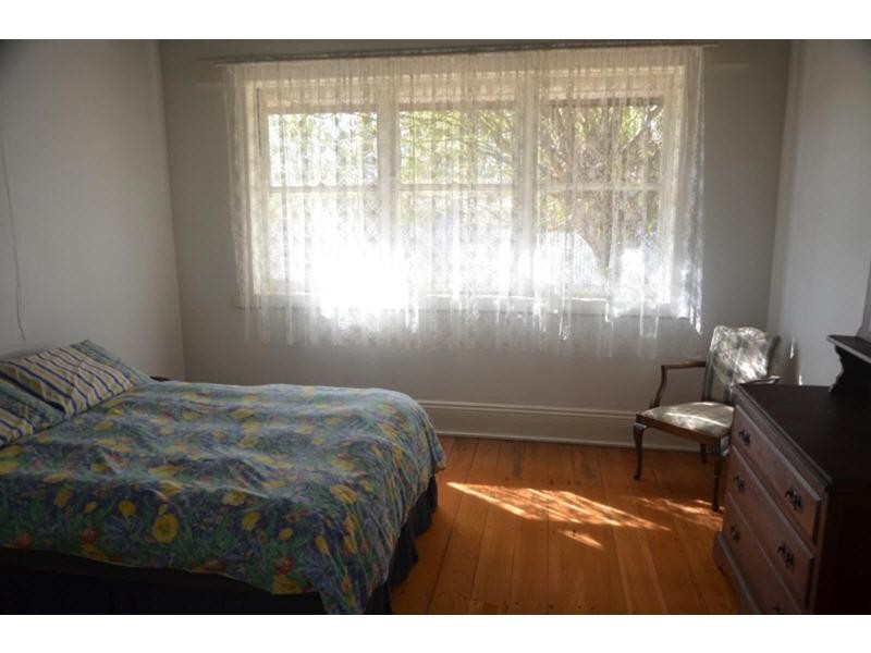 24 Rede Street, Wedderburn VIC 3518