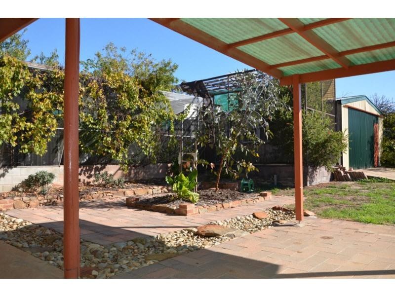 24 Rede Street, Wedderburn VIC 3518