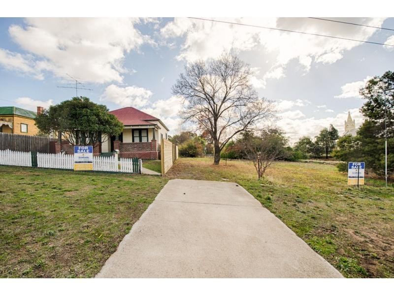 2 Watson Avenue, Eaglehawk VIC 3556