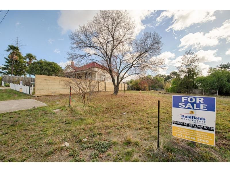2 Watson Avenue, Eaglehawk VIC 3556