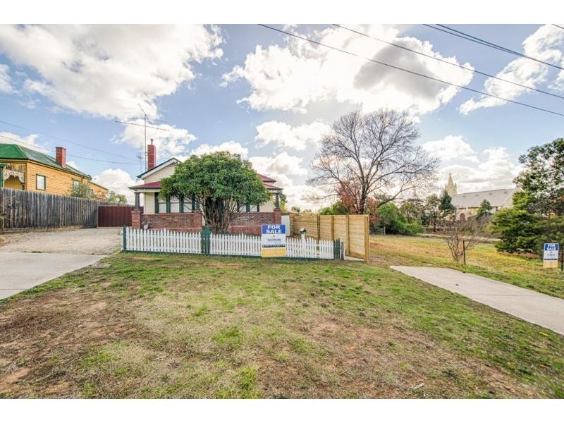 2 Watson Avenue, Eaglehawk VIC 3556