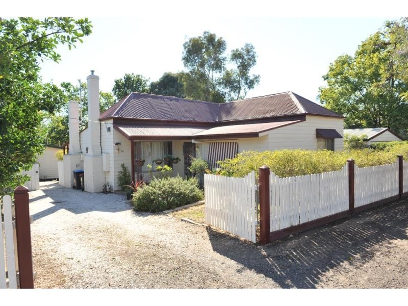 94 Marong Road, Bendigo VIC 3550