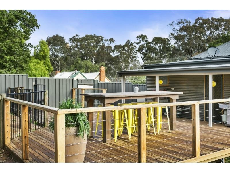 33 Charlton Road, Wedderburn VIC 3518