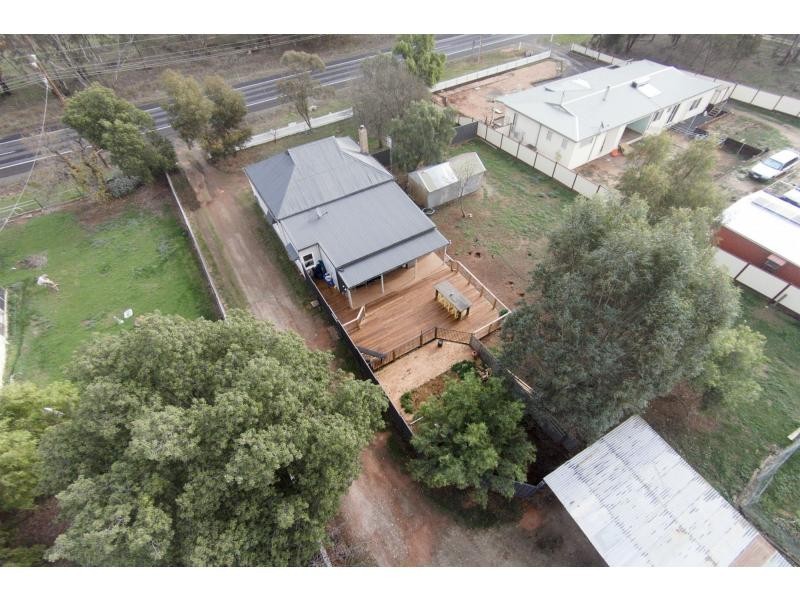 33 Charlton Road, Wedderburn VIC 3518