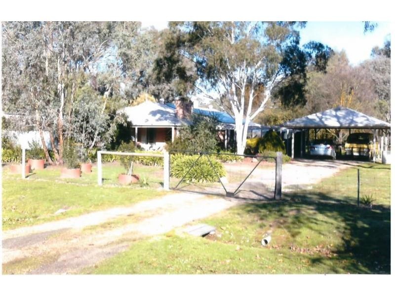 29 Palmerston Street, Baddaginnie VIC 3670