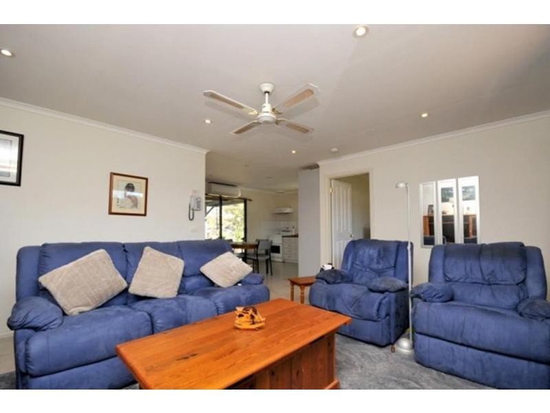 37 Gladstone Street, Tarnagulla VIC 3551