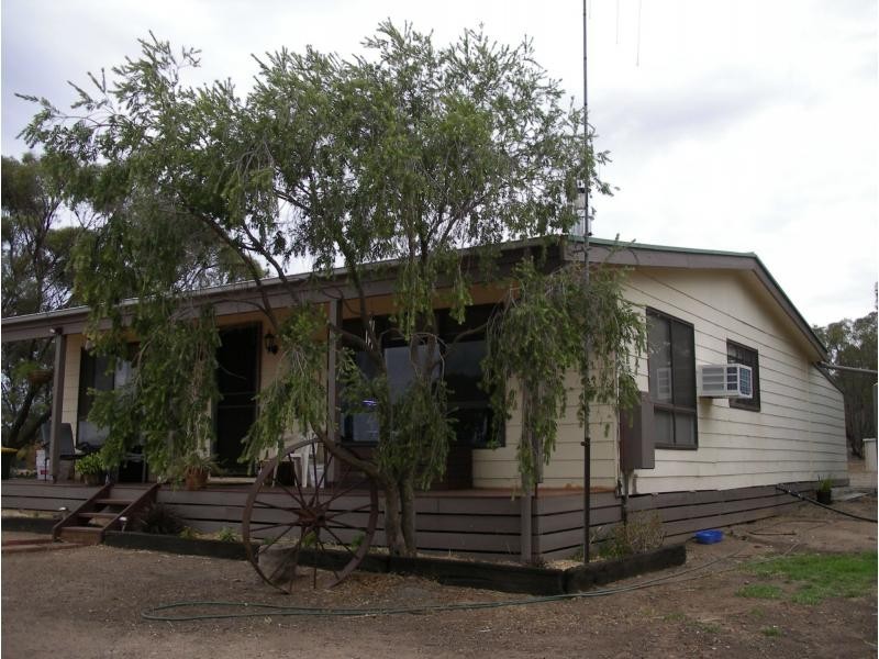 334 Scotts Lane, Wedderburn VIC 3518