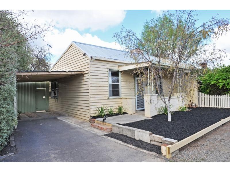 11 Creek Street South, Bendigo VIC 3550