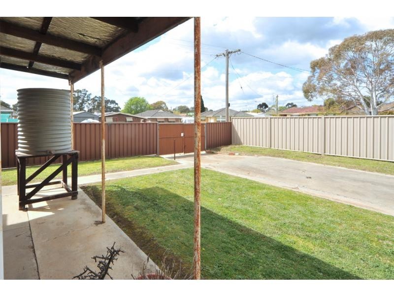 293 Mackenzie Street West, Kangaroo Flat VIC 3555