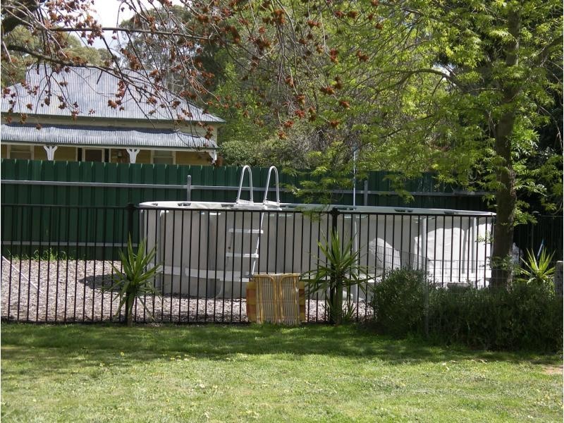 151 High Street, Wedderburn VIC 3518