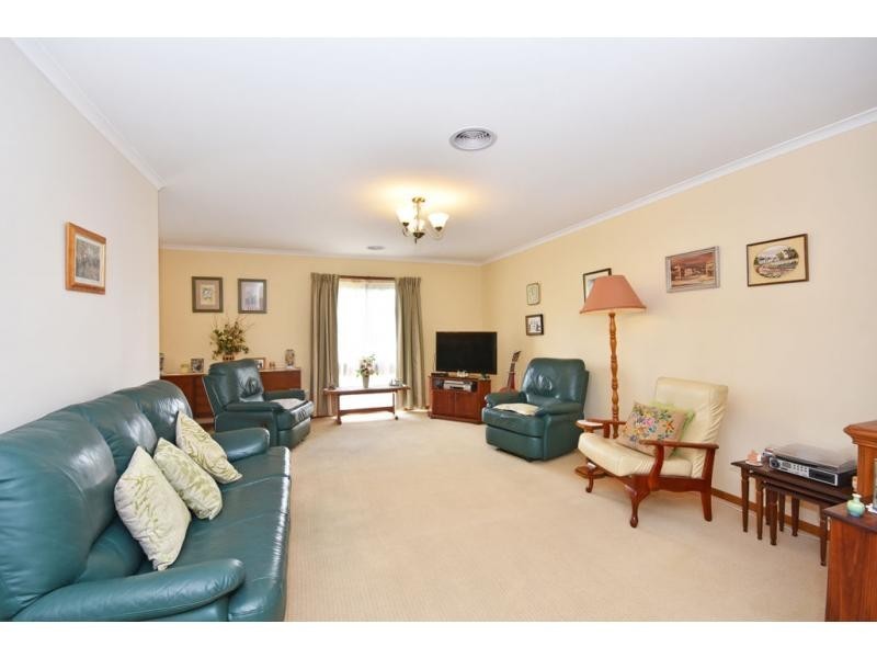 11 Leslie Street, Eaglehawk VIC 3556
