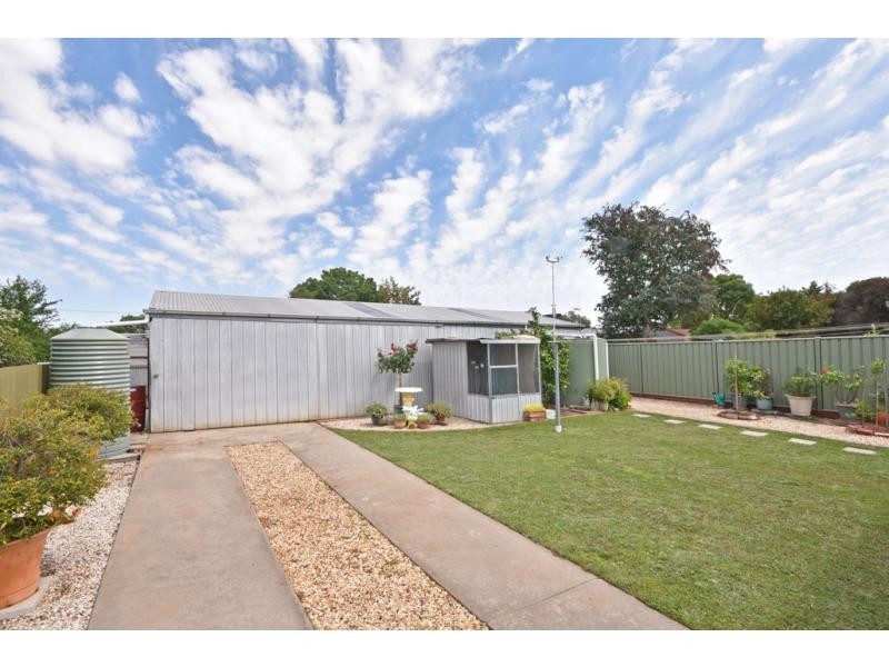 11 Leslie Street, Eaglehawk VIC 3556
