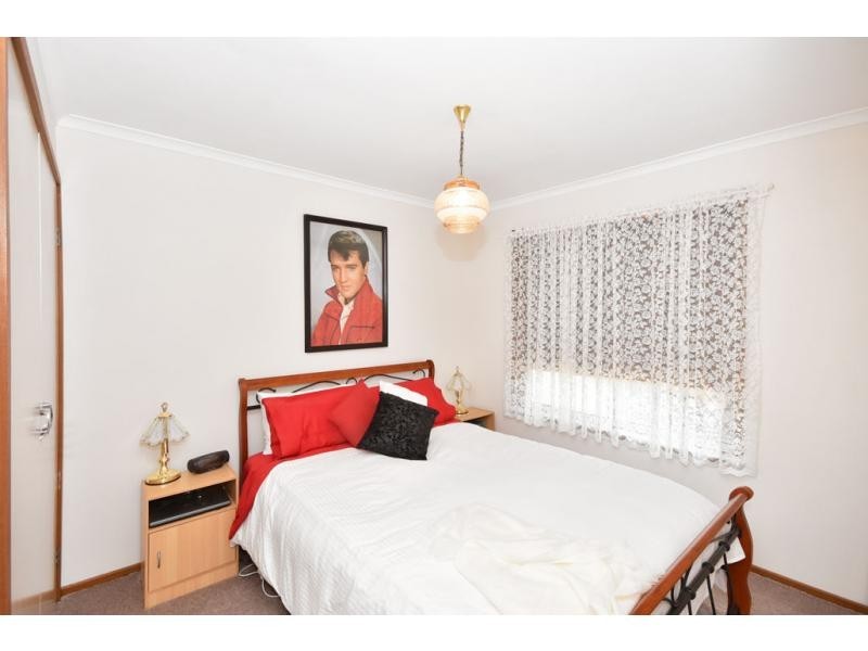 Unit 3/5704 Calder Highway, Kangaroo Flat VIC 3555