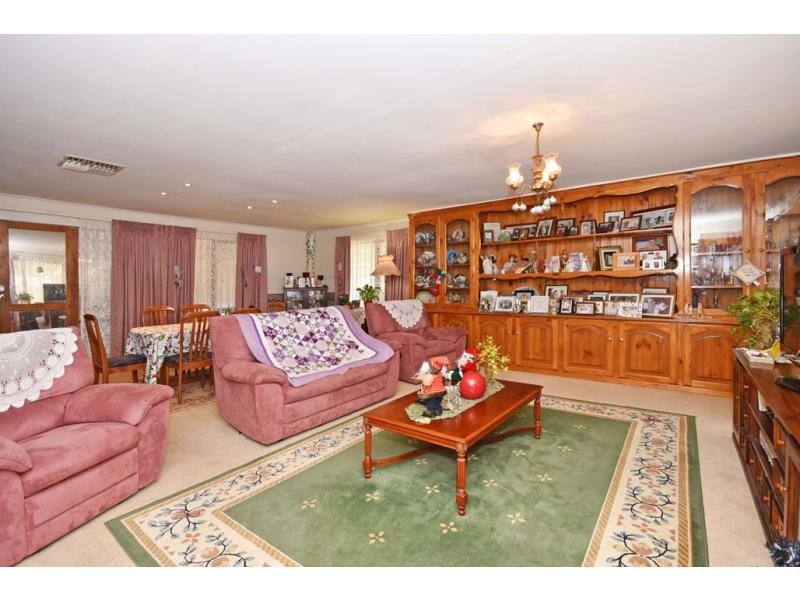 156 Simpsons Road, Eaglehawk VIC 3556